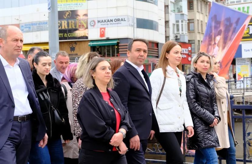 Kastamonu’da, 1 Mayıs coşkusu: ‘Ya Adalet Ya Sefalet’;
