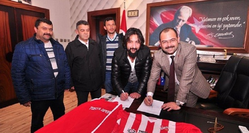 Başkan Kavaklıgil futbolu bıraktı;
