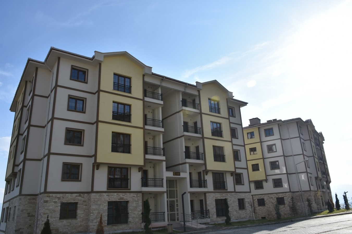 Tosya’da 3. Etap TOKİ konutları teslim edilmeye başladı;