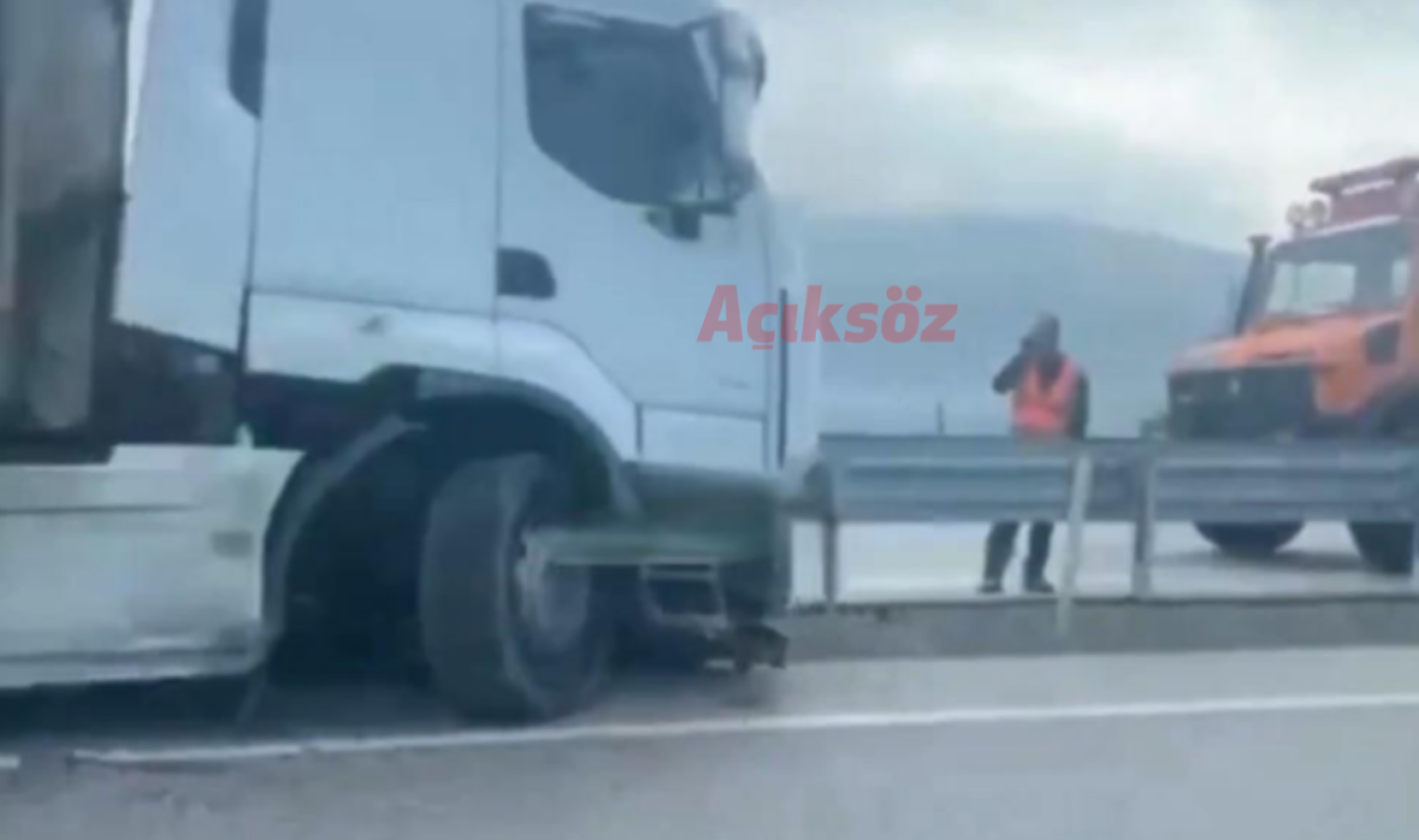 Kastamonu’da TIR kazası;
