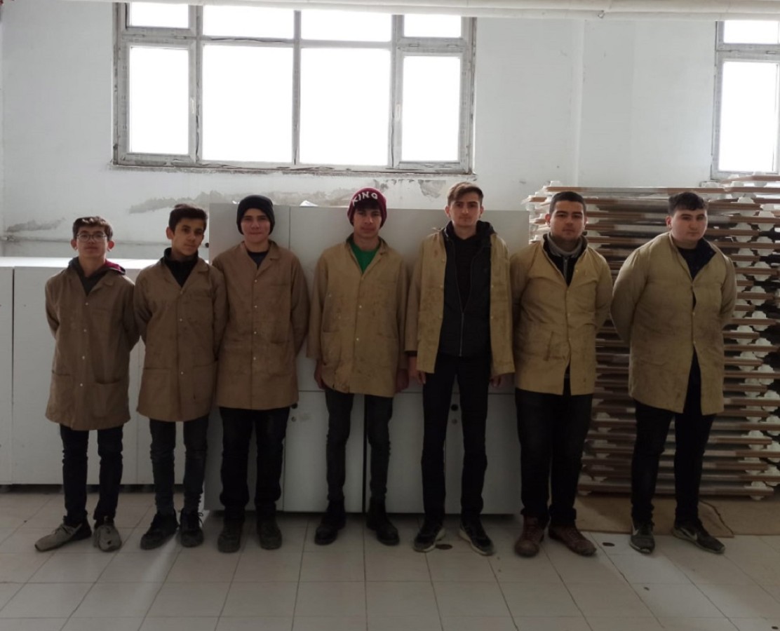 Hayırsever çiftin vasiyeti, 60 öğrenciye burs oluyor;