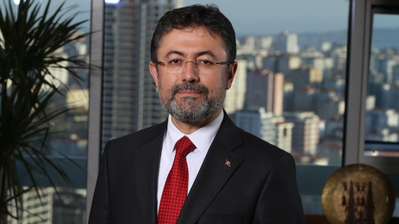Kastamonulu bakandan Özel’e mesaj!;