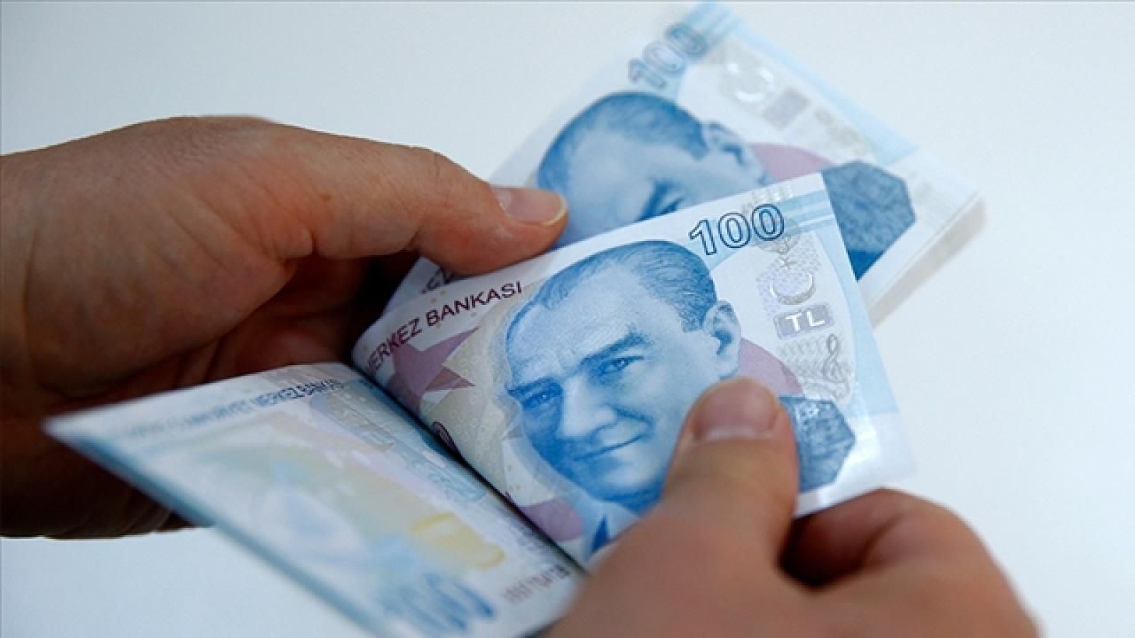 Memur ve emekli ne kadar zam alacak? İşte liste…;