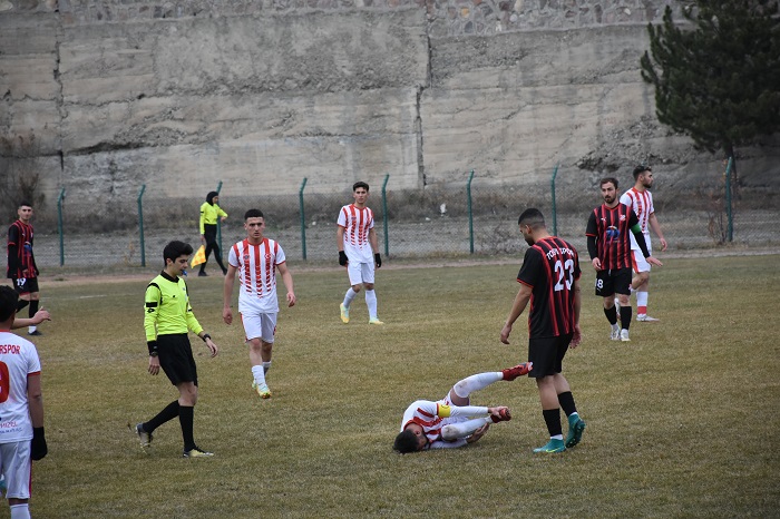 Amatör maçta yürekler ağza geldi;