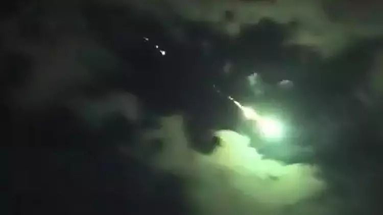 Kastamonu'da da görülen meteorla ilgili Türkiye Uzay Ajansı'ndan açıklama!;