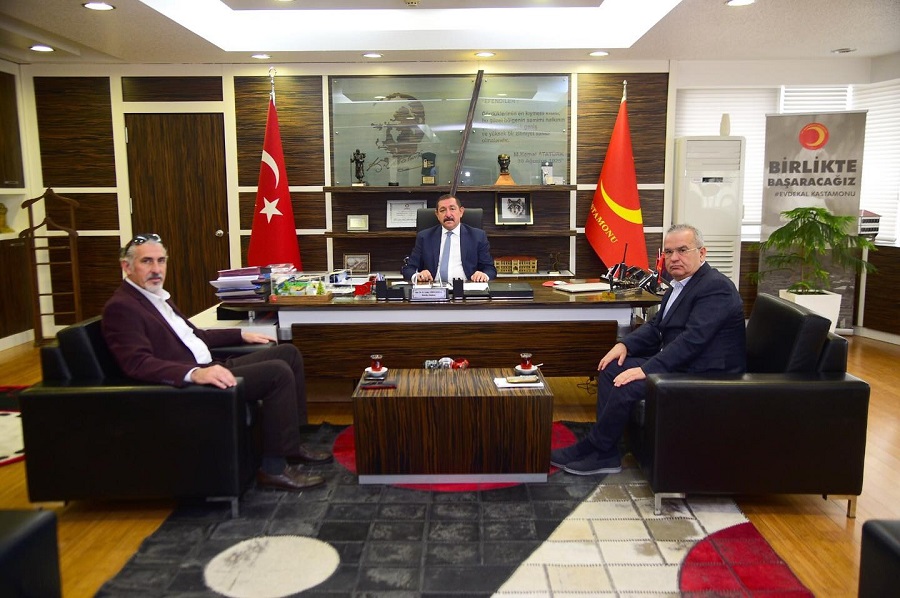 Kronospan yetkilileri, Vidinlioğlu’nu ziyaret etti;