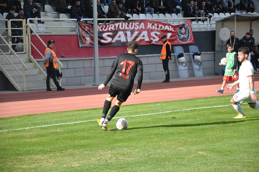 Eski KSK’lı Enes Subaşı bu kez rakip oldu;