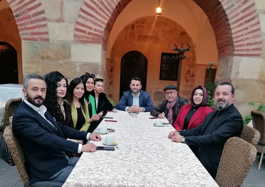 ‘Söz konusu memleket olunca eller birleşiyor’;