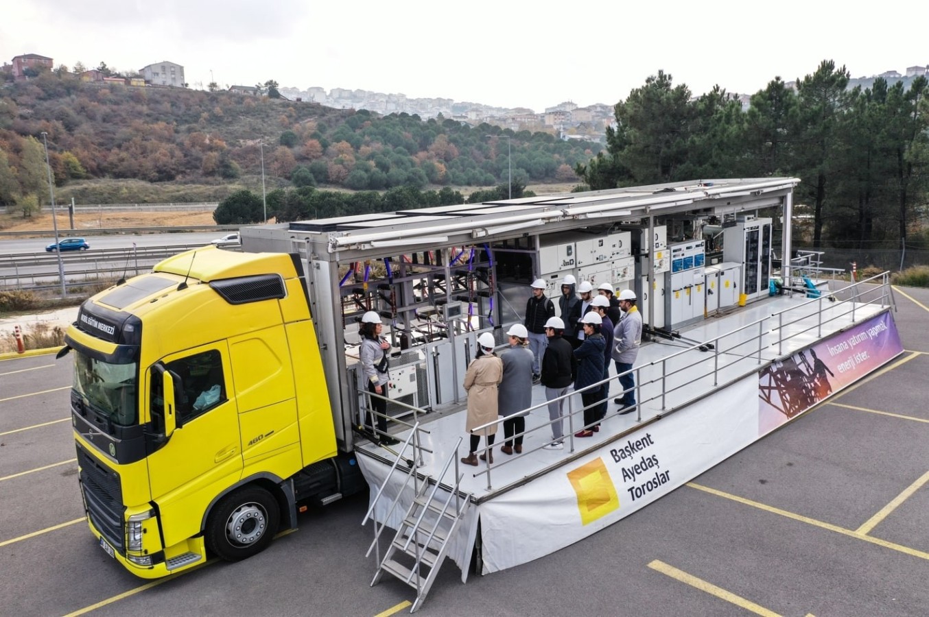 Enerjisa dağıtım şirketlerinden Mobil Eğitim Merkezi Projesi;