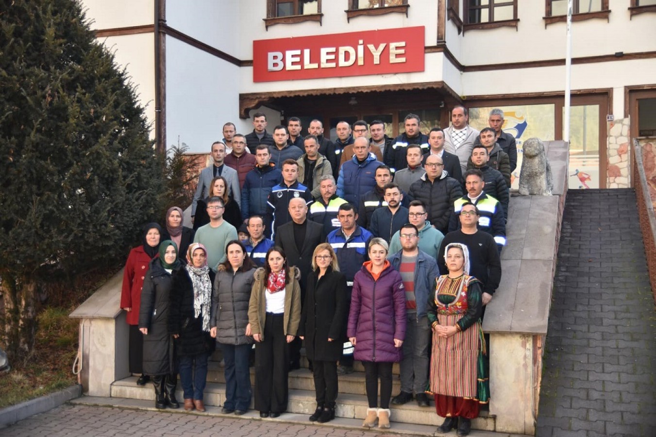 ‘İhtiyaç olduğu için işe aldık’;