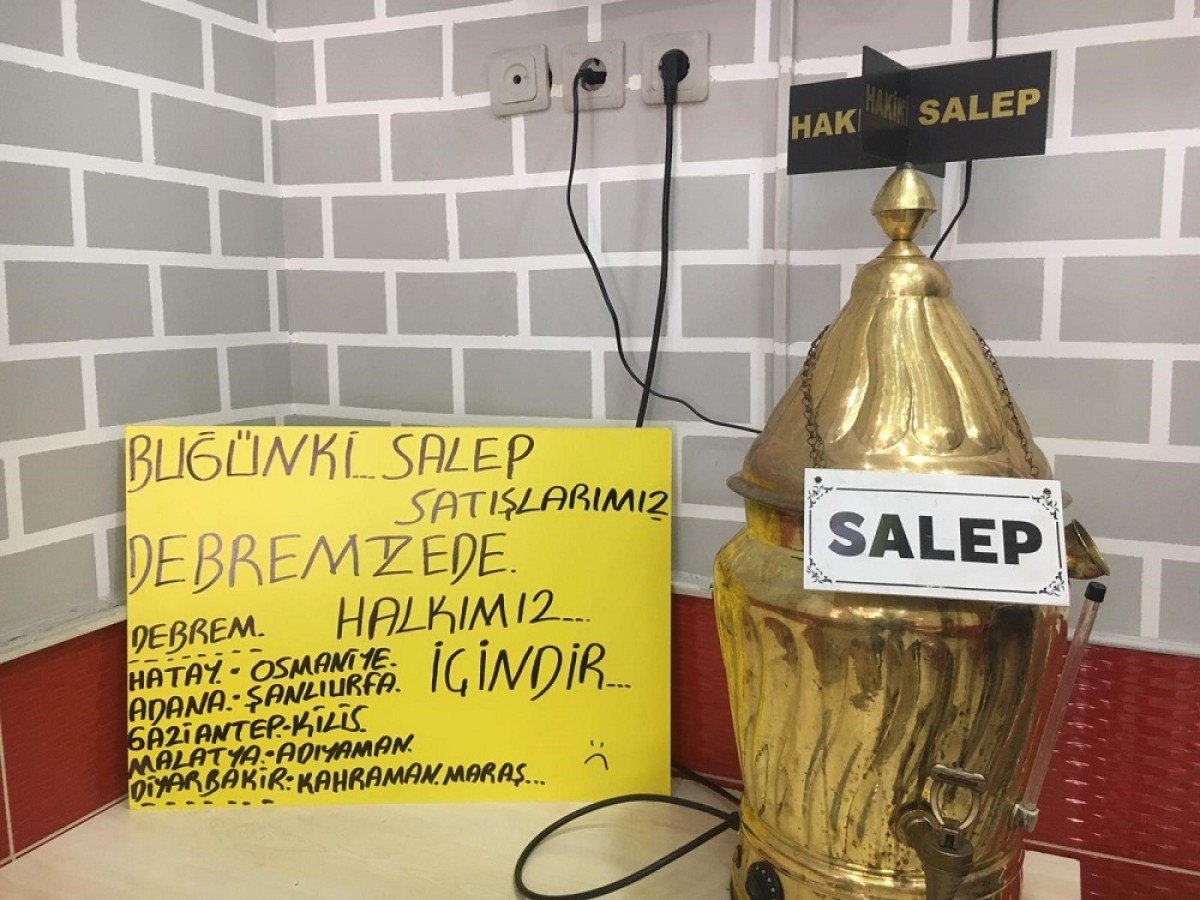 Sattığı saleplerin gelirini depremzedelere bağışlayacak;