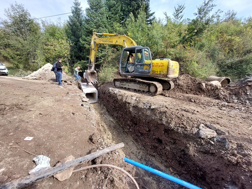 Menfez ve su deşarj çalışmaları başladı;