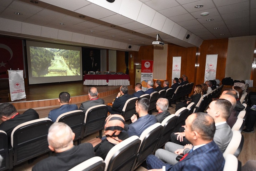 ‘Asıl iş sahadaki performansta’;
