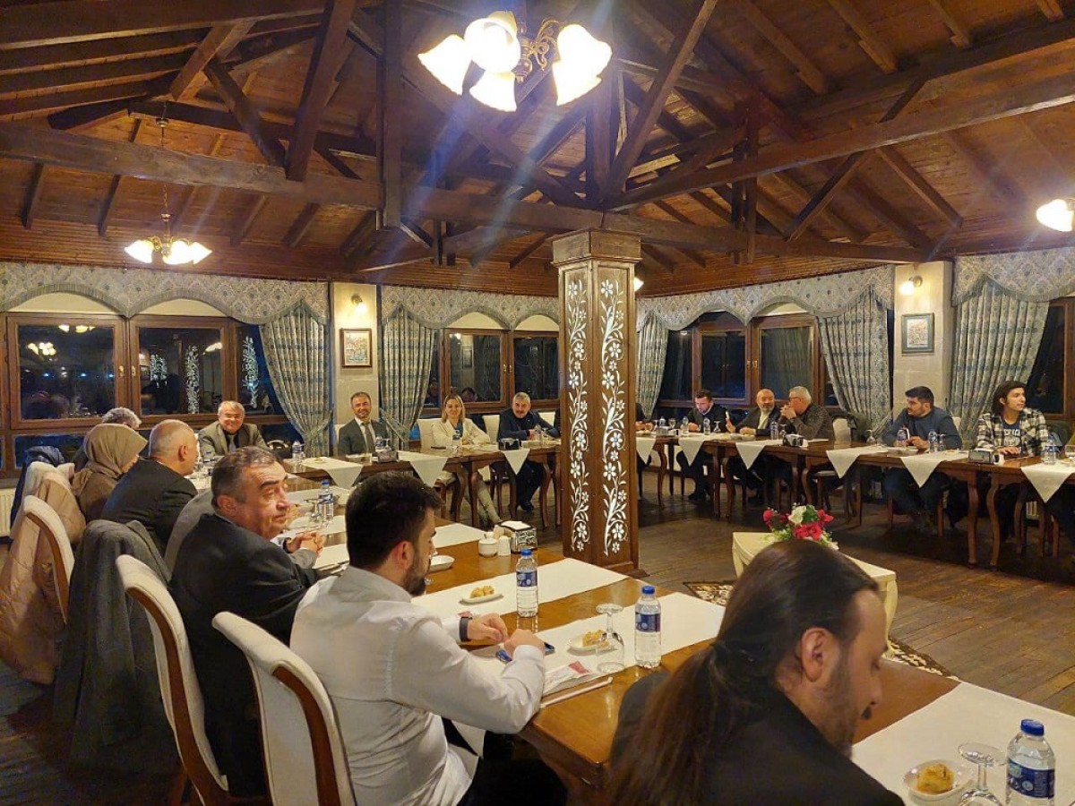 ‘Büyük bir yatırımcı talebi bekliyoruz’;