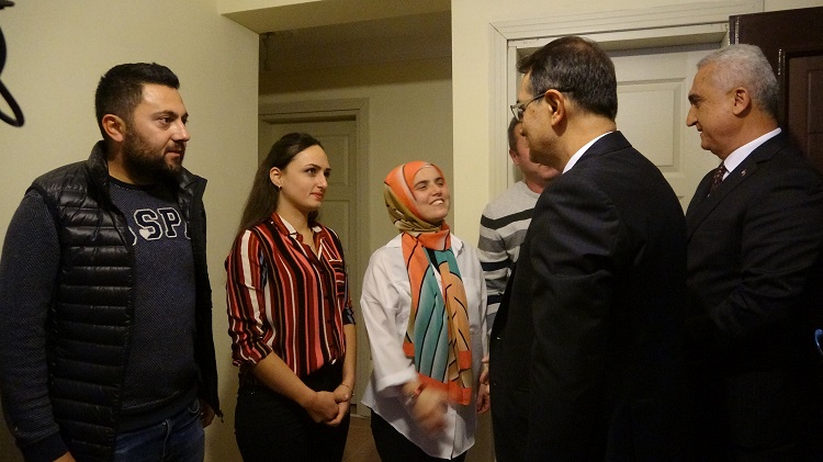 Evimiz her daim sıcak;