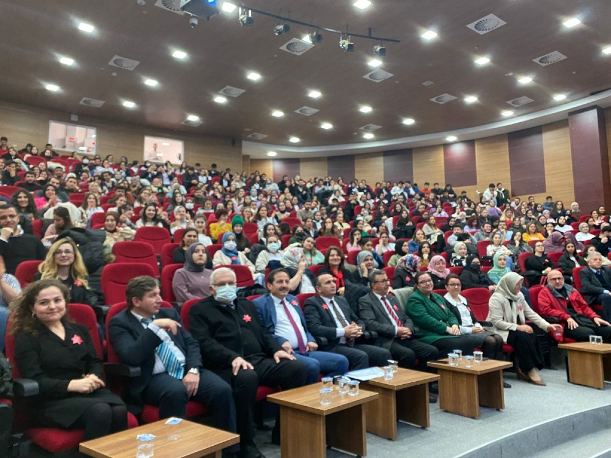‘Otizmin en büyük ilacı sevgidir’;