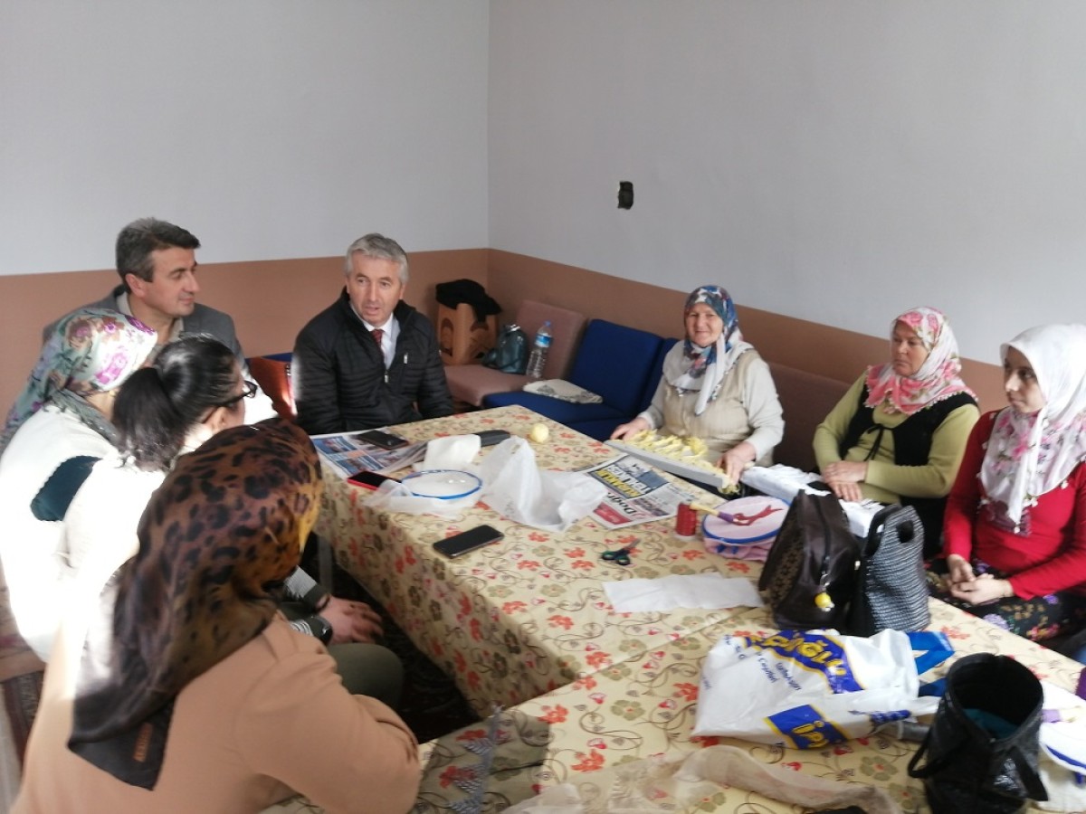 Başkan Sağlık’tan Köy Yaşam Merkezi’ne ziyaret;