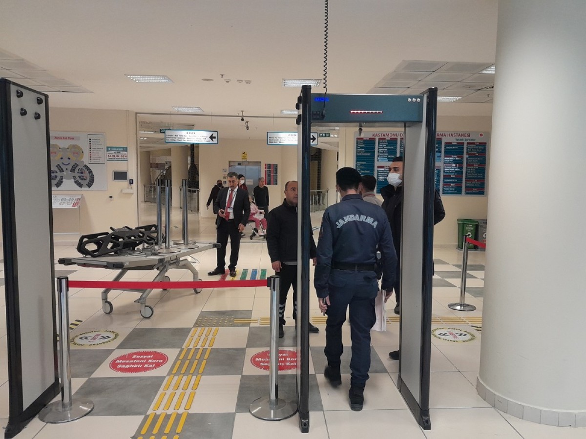Şiddetle mücadele kapıdan başlayacak;