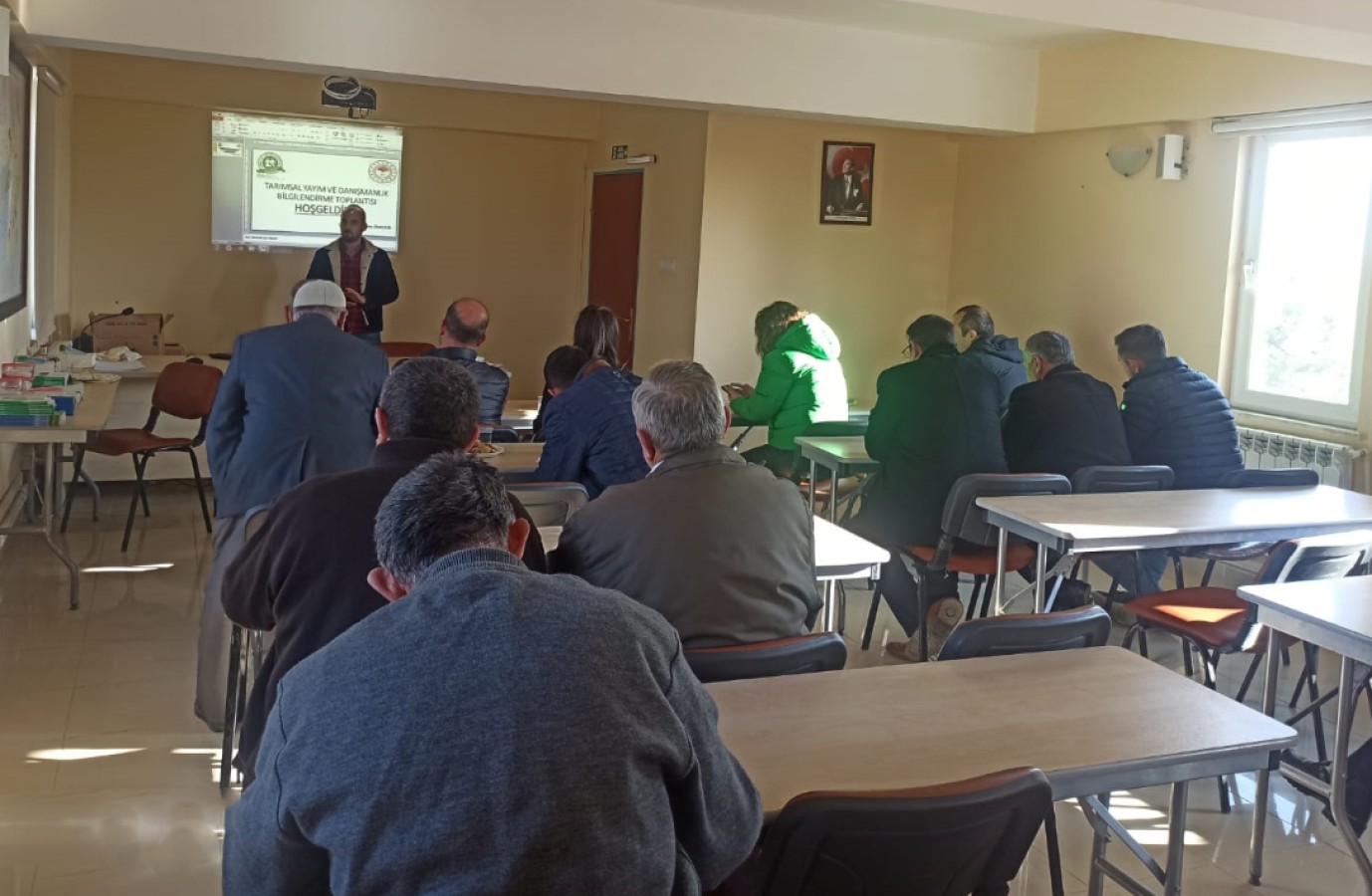 Çetmili çiftçilere eğitim toplantısı;