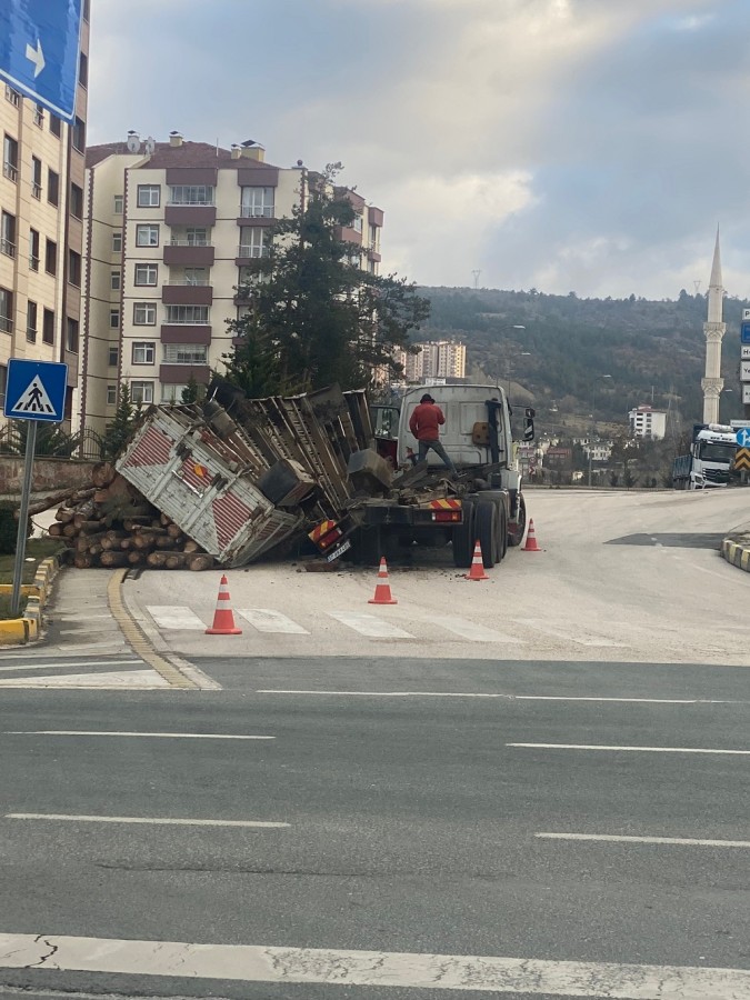 İhsangazi Kavşağı'nda kaza;