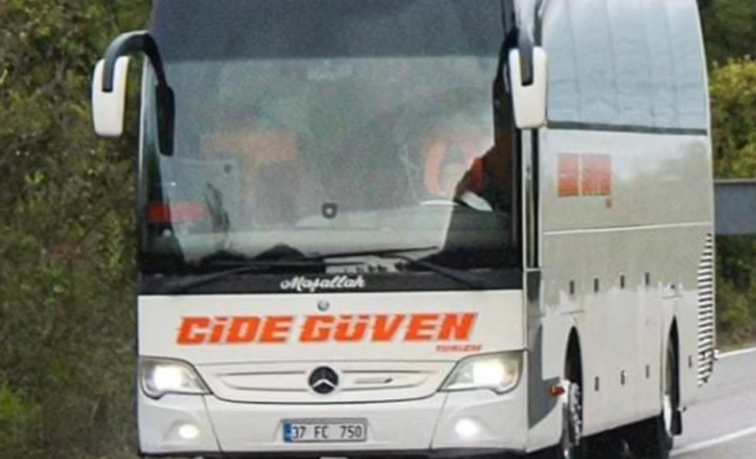 Cideli firmanın otobüsü çalındı!;