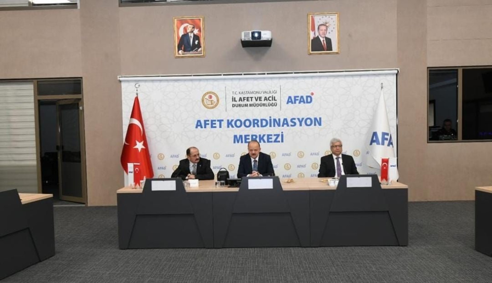 Kastamonu’da kaymakamlar toplantısında kararlar alındı;