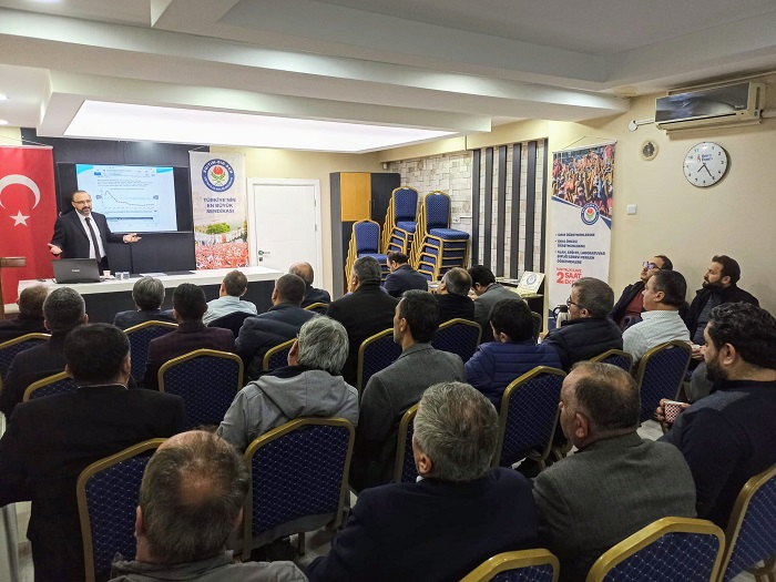 Eğitim Bir-Sen sohbetleri 2 yıl sonra tekrar başladı;