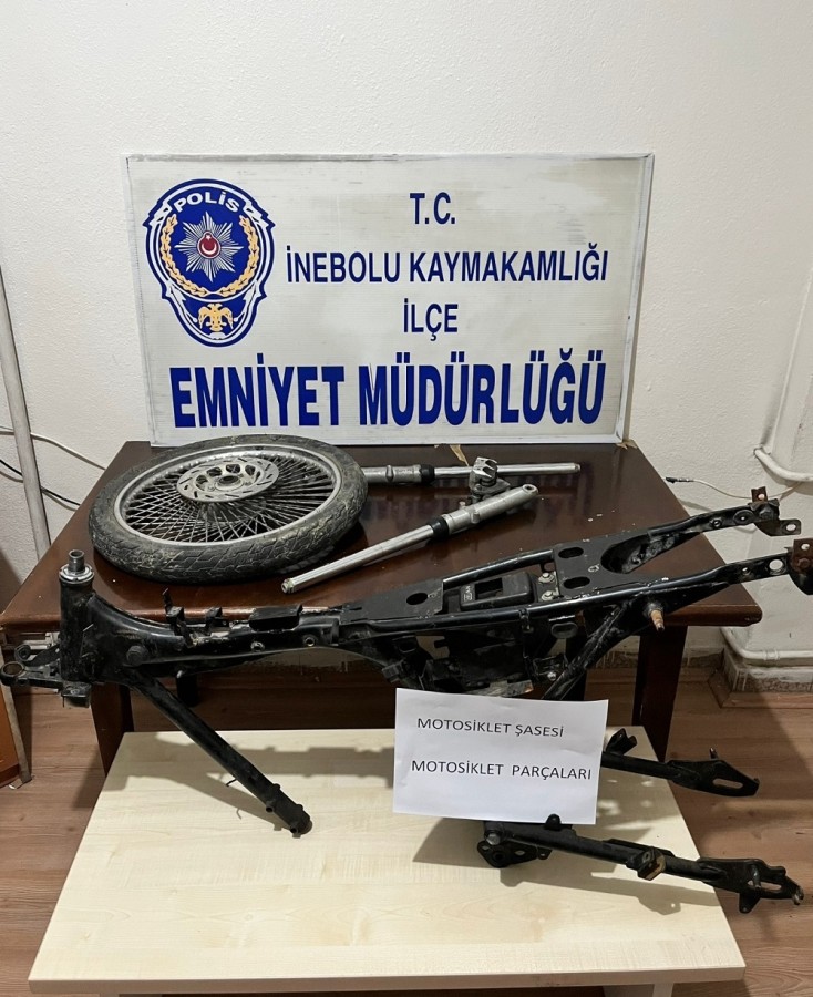 Motor hırsızını bekçiler yakaladı;