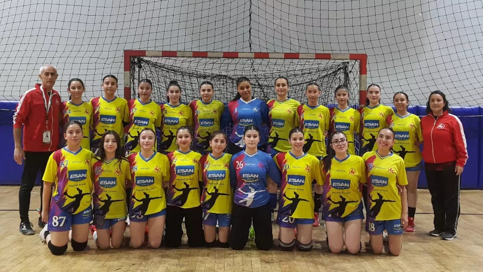 Kastamonu’da hentbol rüzgarı esiyor;