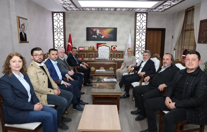 Ekmekci’den, İl Müdürü Gümüş’e ziyaret!;