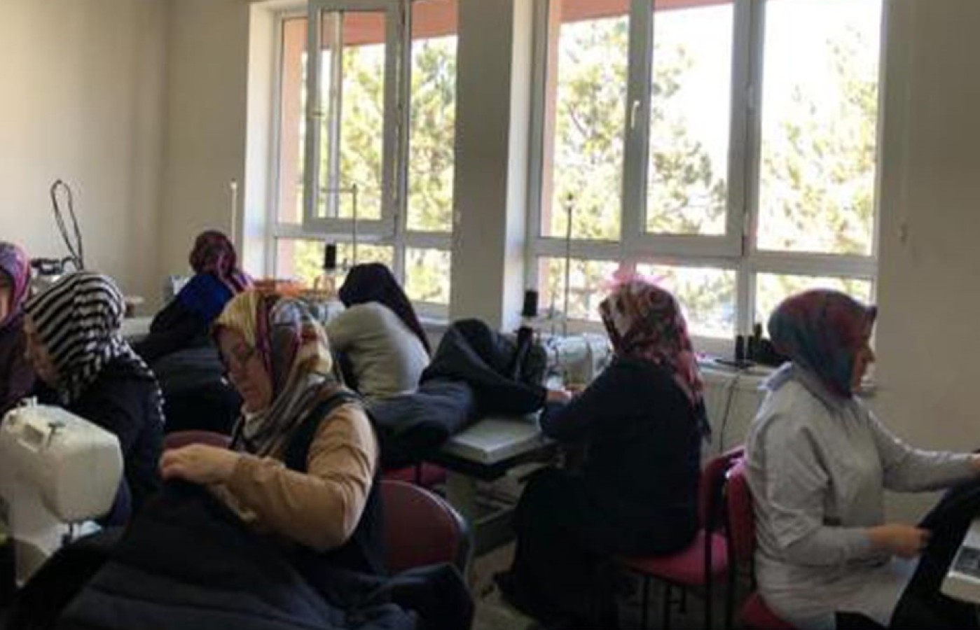 Kastamonu HEM’den deprem bölgesine uyku tulumu;