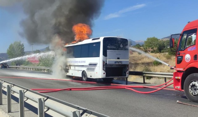 Kastamonu’da yanan otobüs Türkiye’nin gündeminde