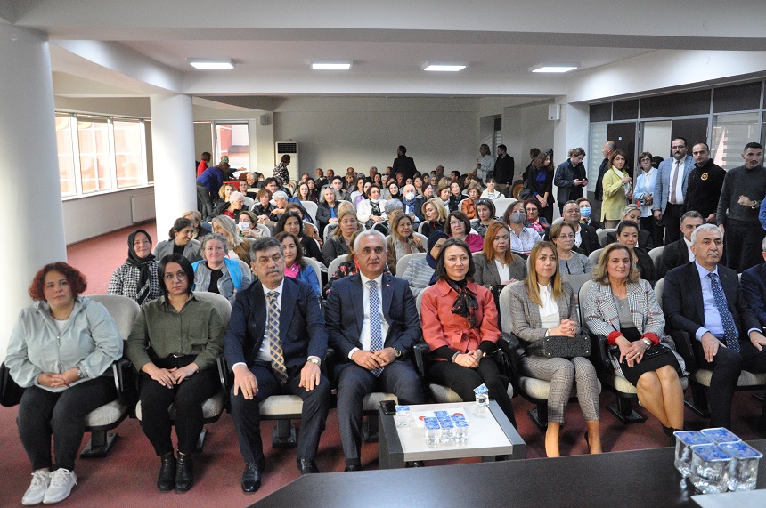 ‘Güvenli yarınlar için mutlu, sağlıklı kadınlar ve çocuklar’;