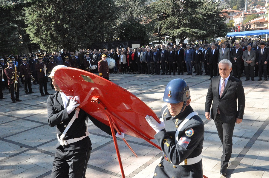 Cumhuriyet coşkusu başladı;