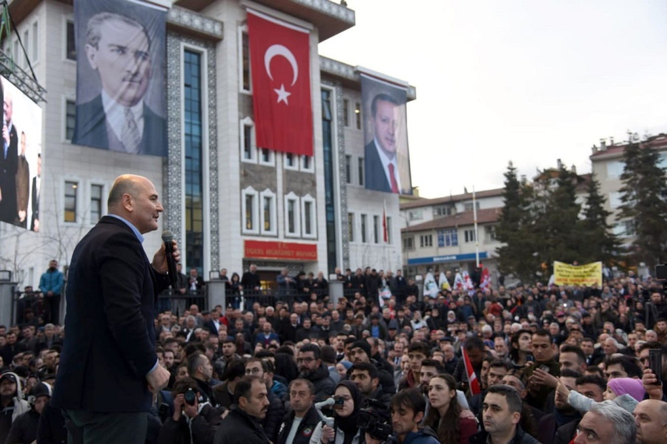 Yeni Tosya Hükümet Konağı hizmete açıldı;
