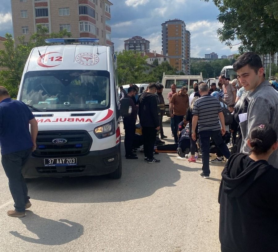 Kastamonu'da kamyonet, küçük çocuğa çarptı!;